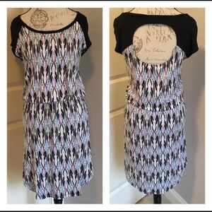 THREADS 4 THOUGHT - Casual Dress